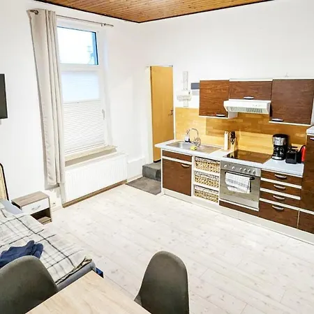 Gemuetliche In Innenstadtnaehe Mit Wlan + Smart Tv Wilhelmshaven